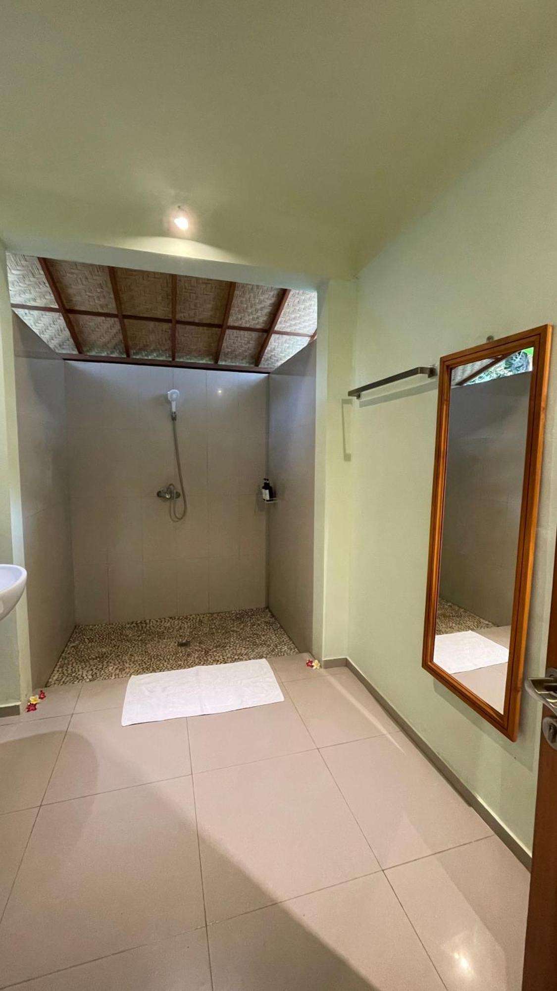 Bali Cottage Sambirenteng Pabean Buleleng Værelse billede